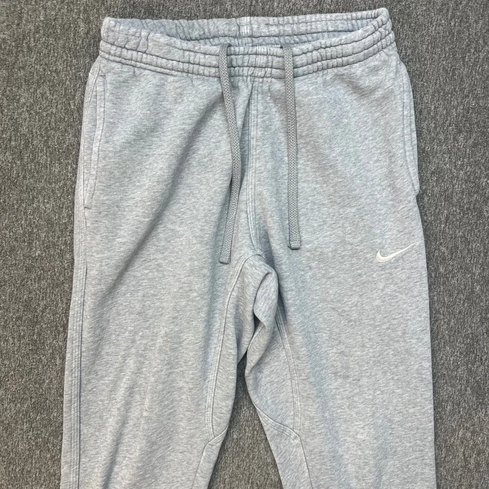 Nike Sportswear Club Fleece Joggers Grey Mens Medium‎ 826431-063